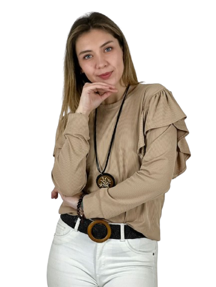 Enigmática Polera manga larga vuelos