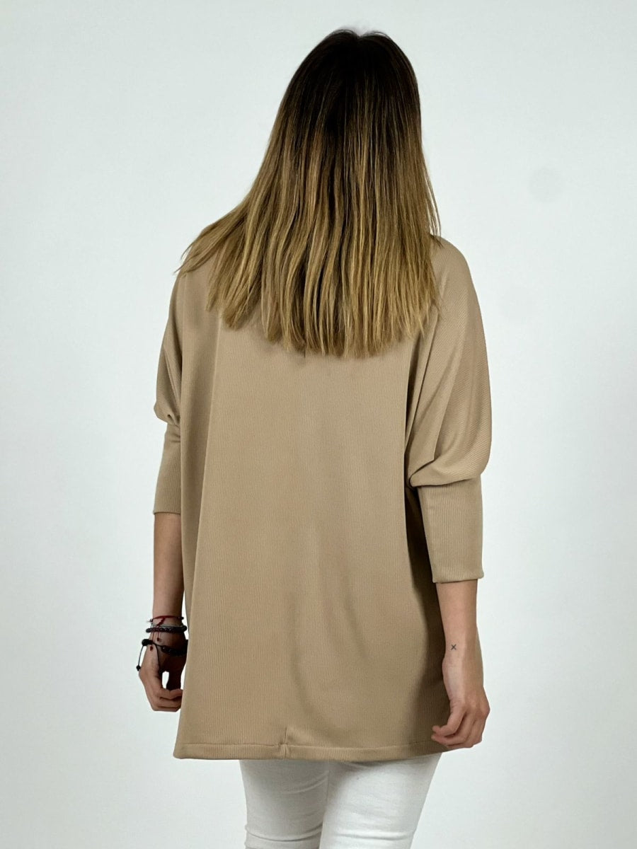 Enigmática Polera Monserrat Lycra