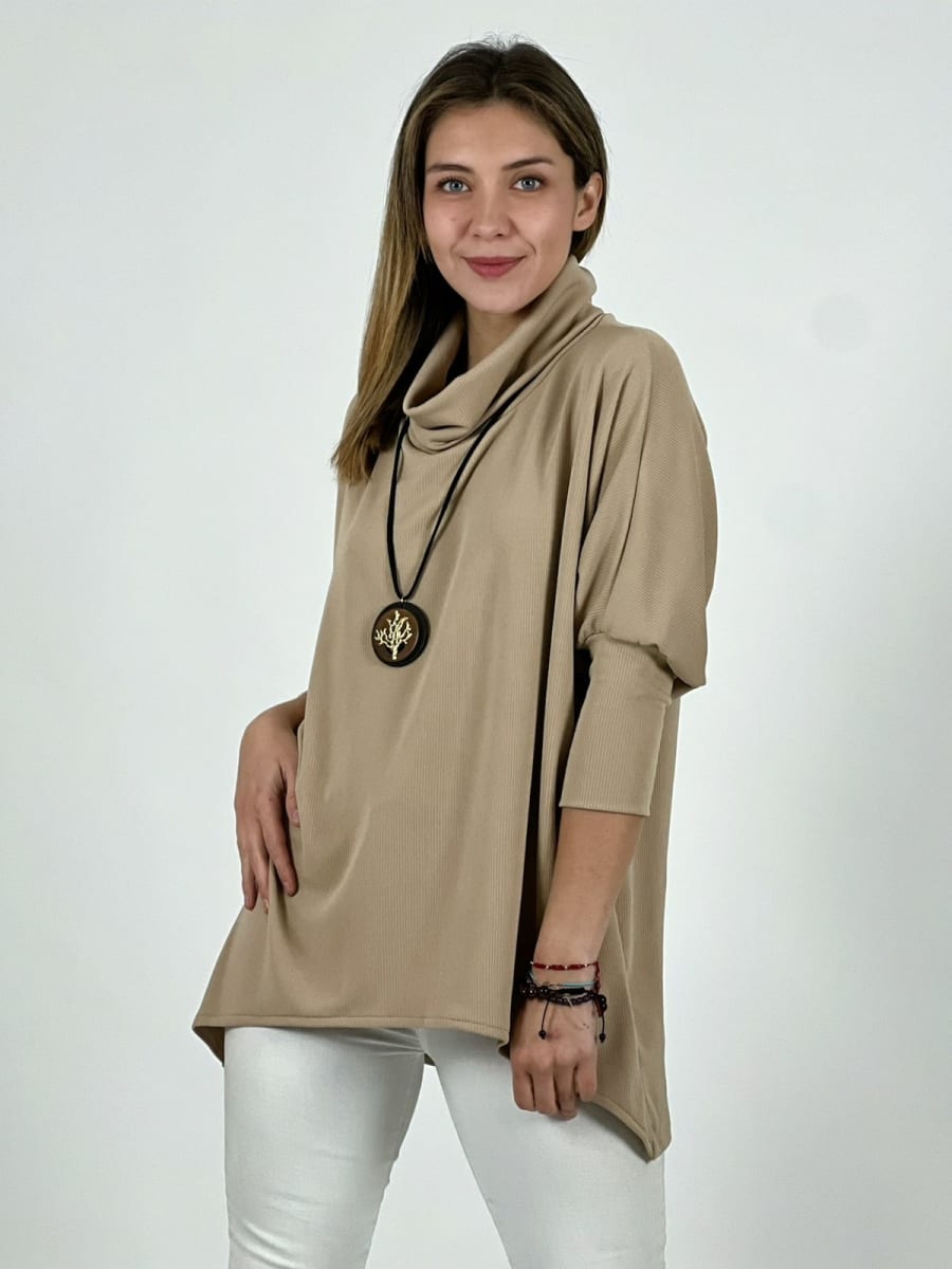 Enigmática Polera Monserrat Lycra