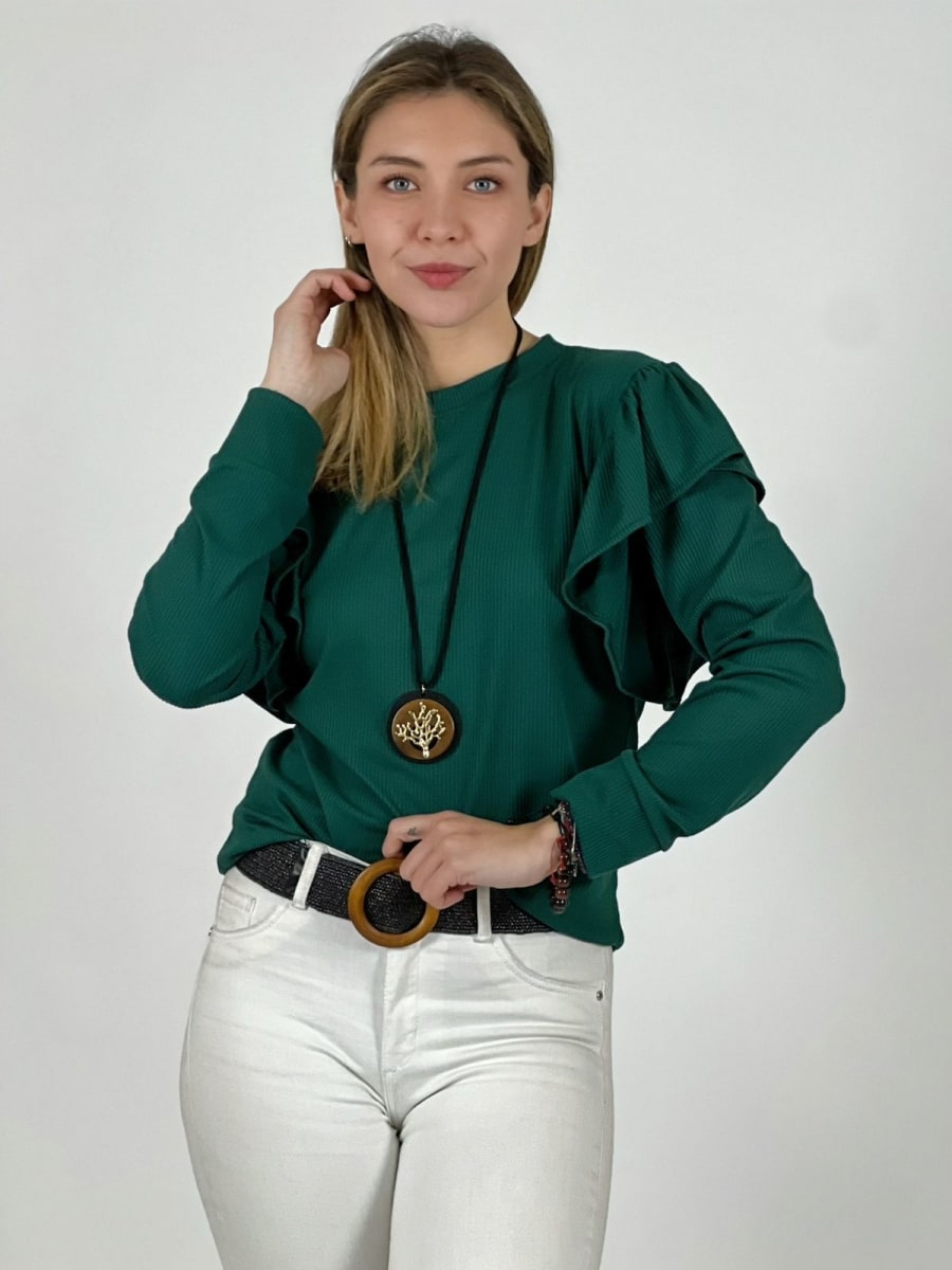 Enigmática Polera manga larga vuelos